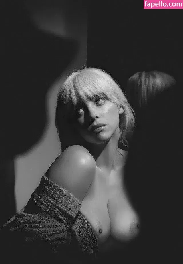 Billie Eilish Onlyfans Photo Gallery 