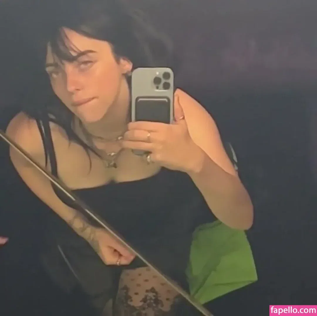 Billie Eilish Onlyfans Photo Gallery 