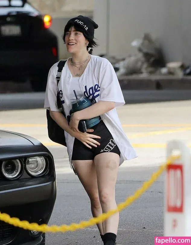 Billie Eilish Onlyfans Photo Gallery 