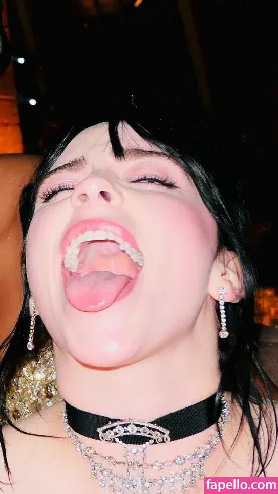 Billie Eilish Onlyfans Photo Gallery 