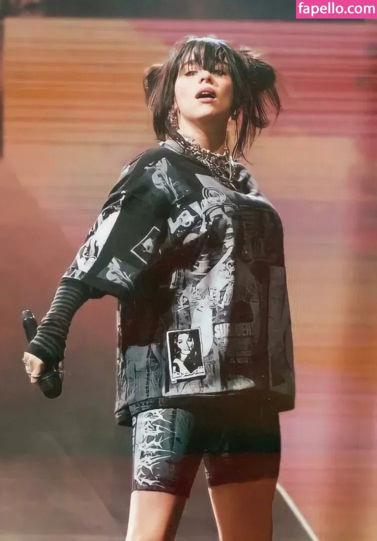 Billie Eilish Onlyfans Photo Gallery 