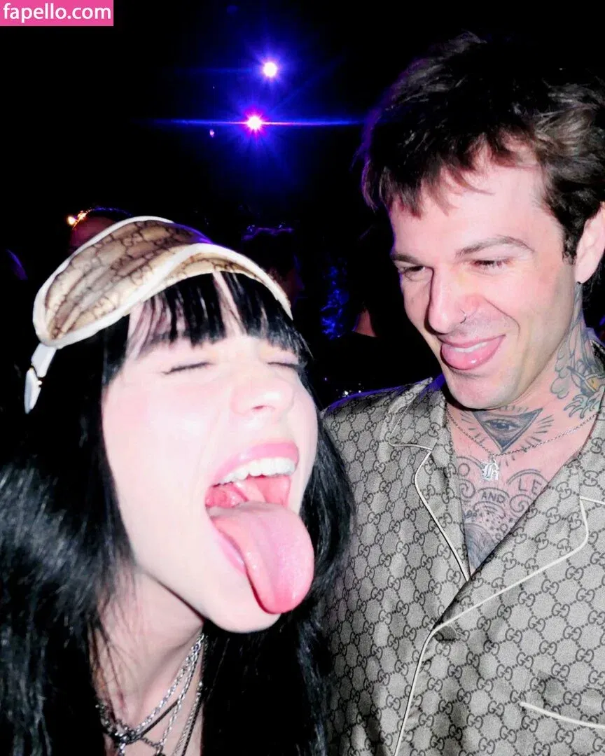 Billie Eilish Onlyfans Photo Gallery 