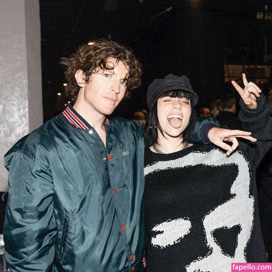 Billie Eilish Onlyfans Photo Gallery 