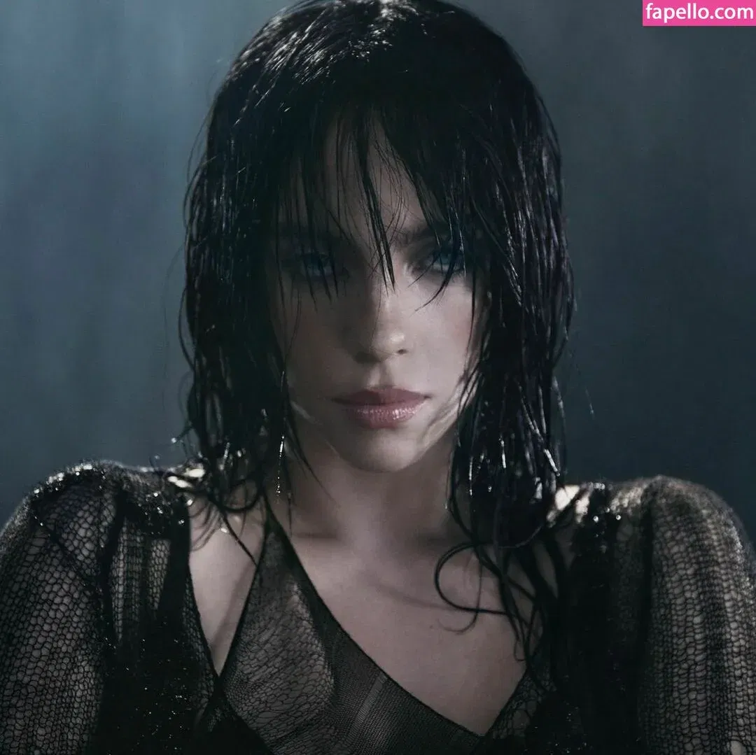 Billie Eilish Onlyfans Photo Gallery 