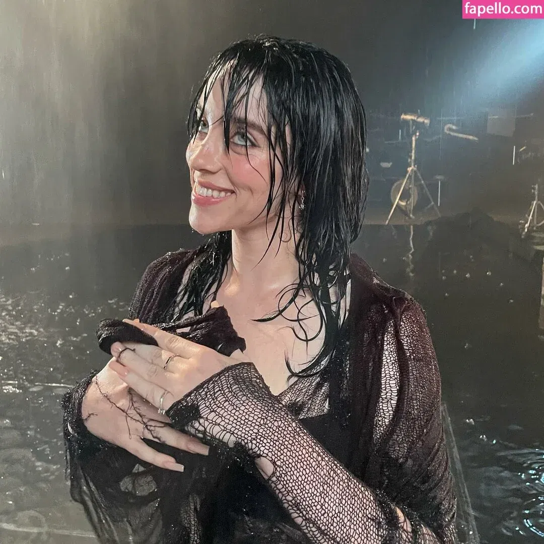 Billie Eilish Onlyfans Photo Gallery 