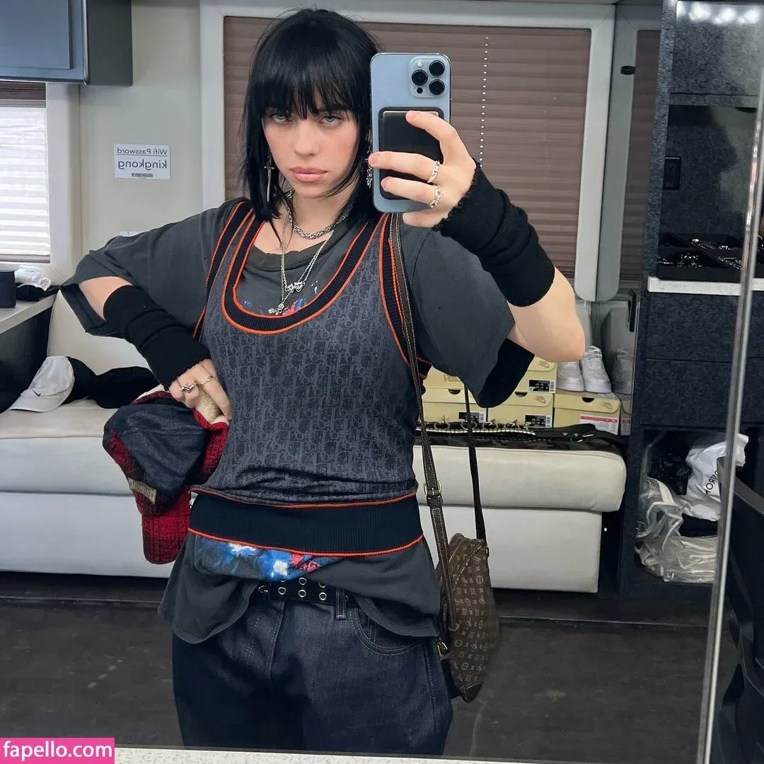 Billie Eilish Onlyfans Photo Gallery 