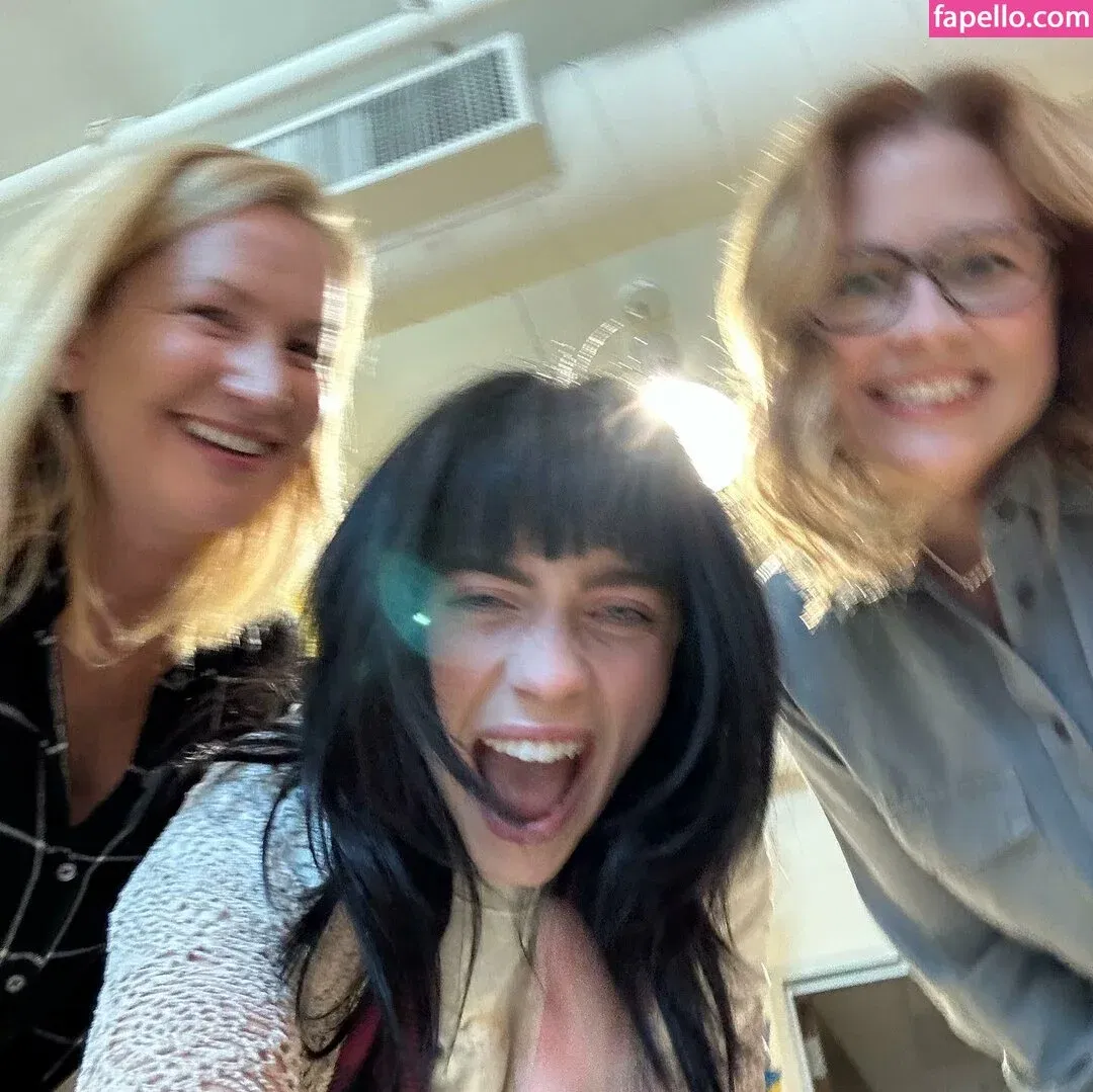 Billie Eilish Onlyfans Photo Gallery 