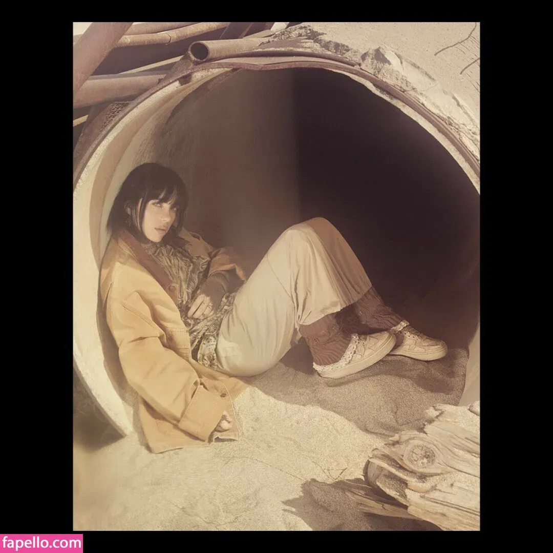 Billie Eilish Onlyfans Photo Gallery 