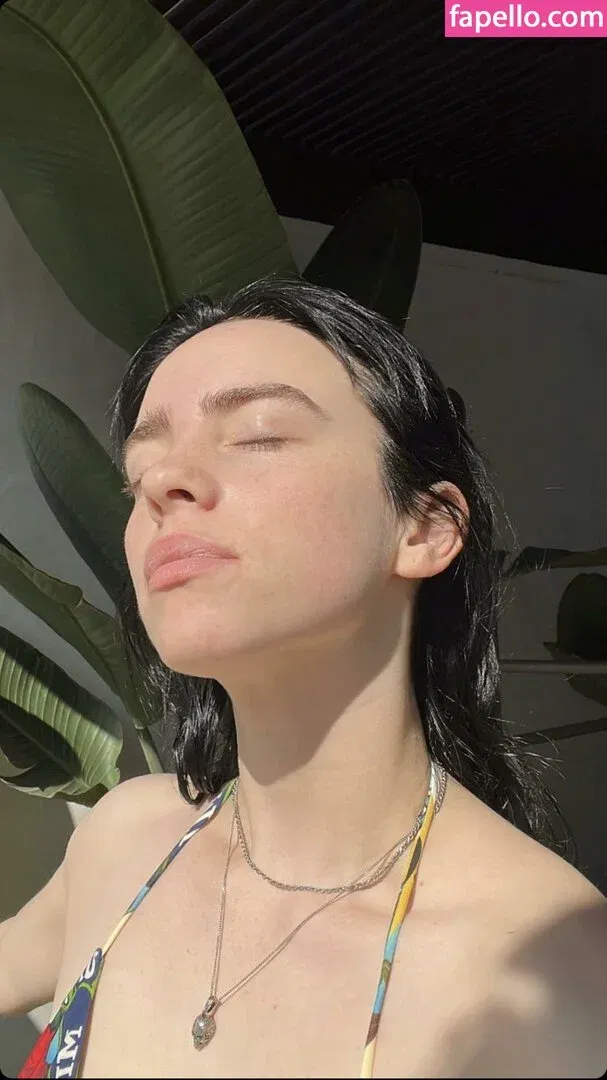 Billie Eilish Onlyfans Photo Gallery 