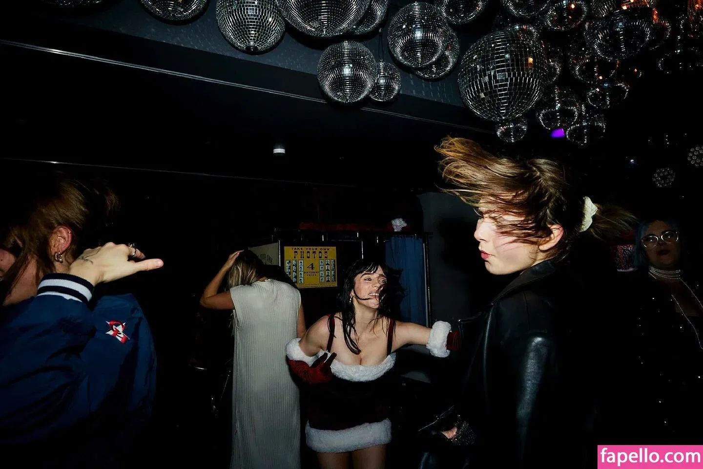 Billie Eilish Onlyfans Photo Gallery 