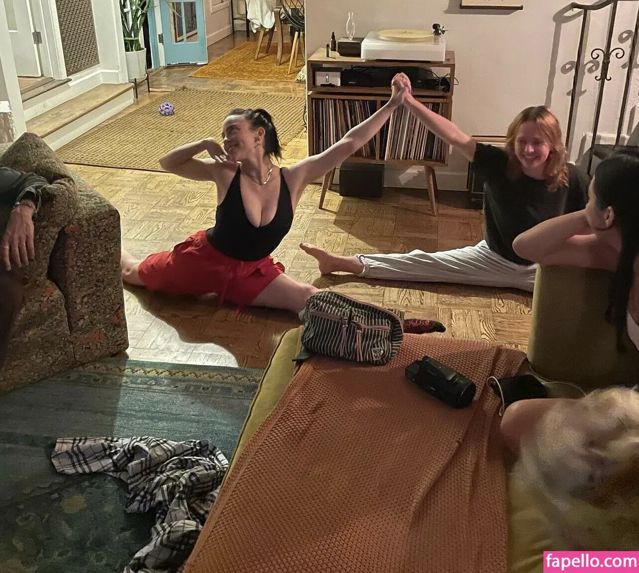 Billie Eilish Onlyfans Photo Gallery 