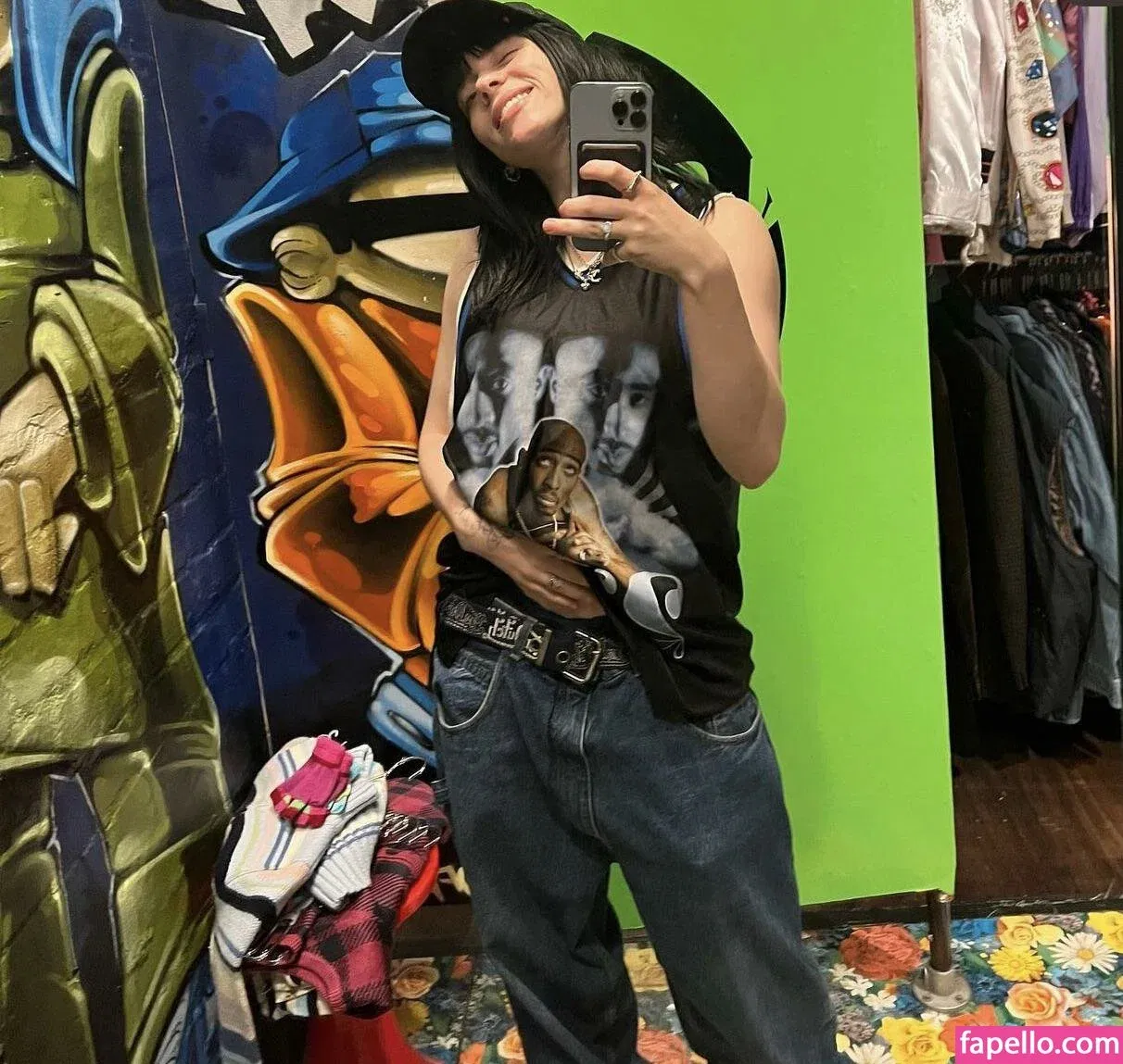 Billie Eilish Onlyfans Photo Gallery 