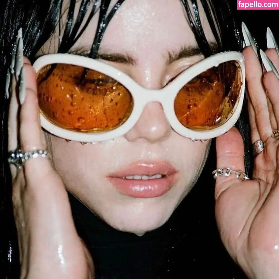 Billie Eilish Onlyfans Photo Gallery 