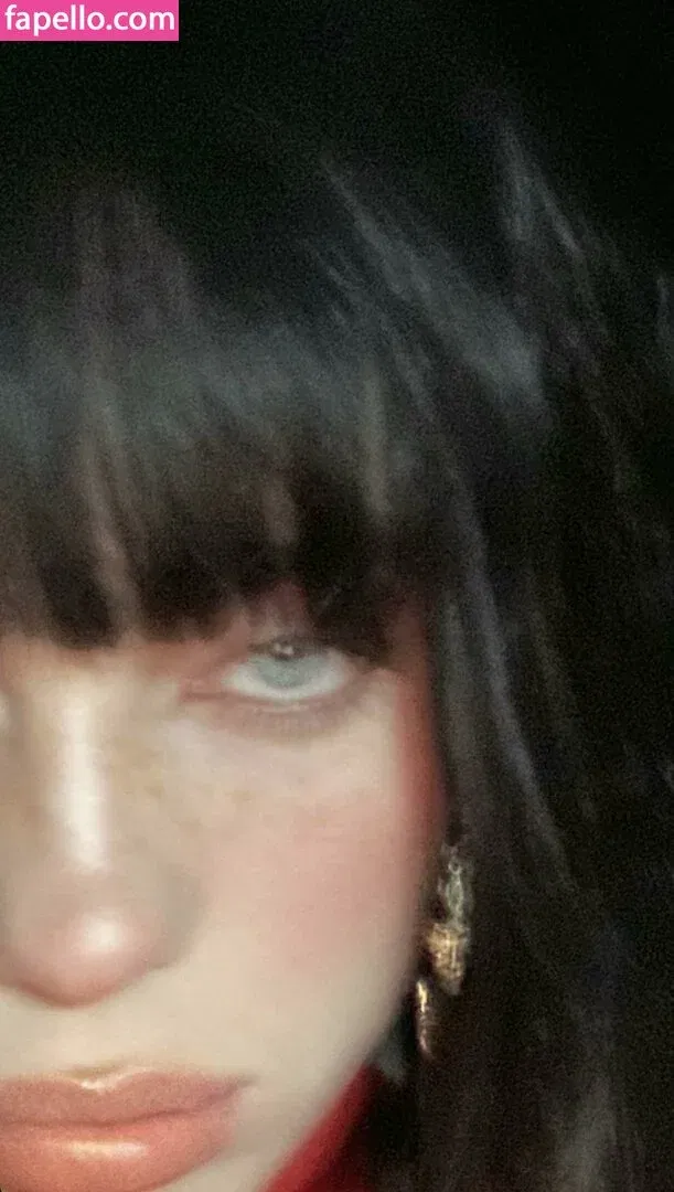 Billie Eilish Onlyfans Photo Gallery 