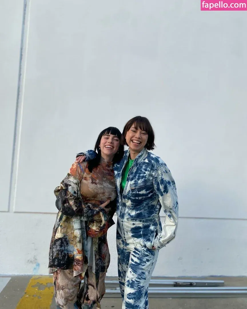 Billie Eilish Onlyfans Photo Gallery 