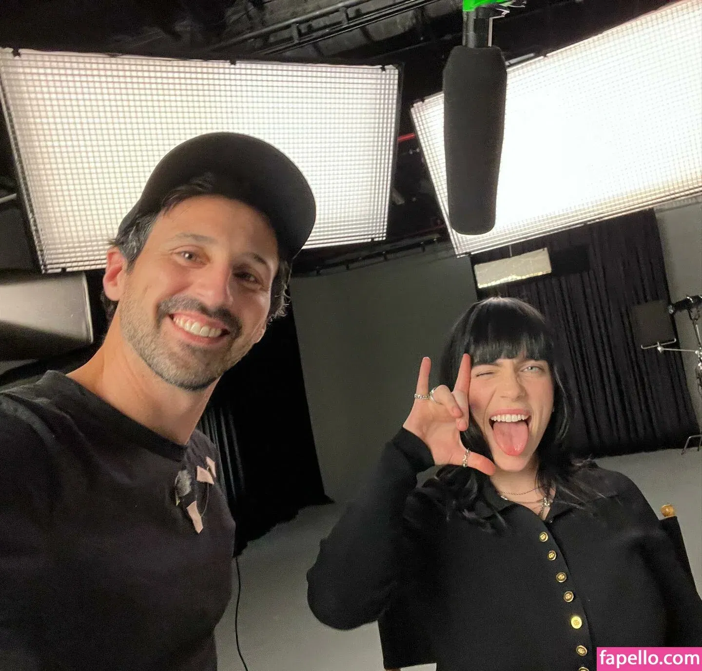 Billie Eilish Onlyfans Photo Gallery 