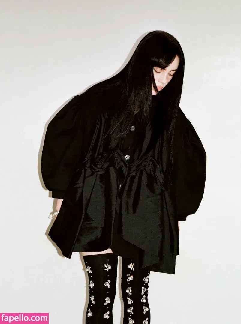 Billie Eilish Onlyfans Photo Gallery 