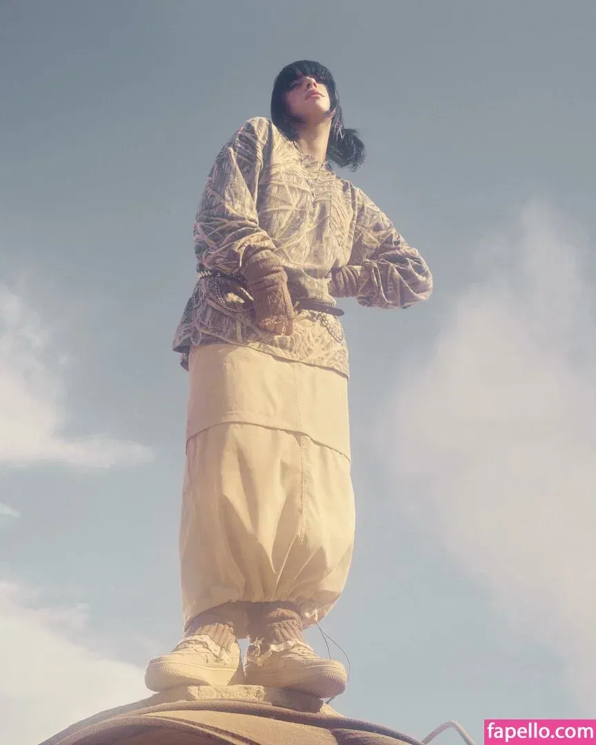 Billie Eilish Onlyfans Photo Gallery 