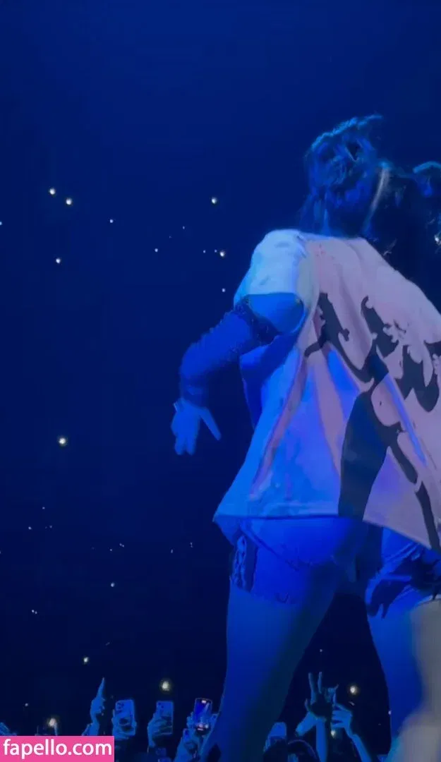 Billie Eilish Onlyfans Photo Gallery 