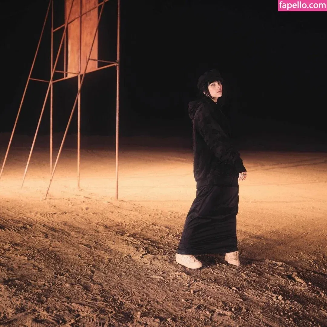 Billie Eilish Onlyfans Photo Gallery 