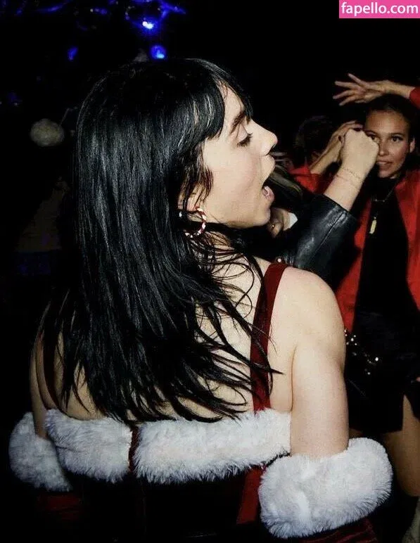 Billie Eilish Onlyfans Photo Gallery 