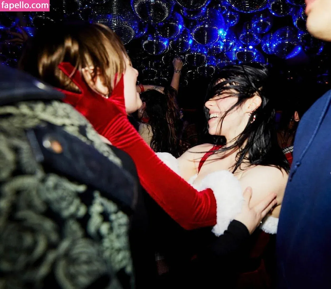 Billie Eilish Onlyfans Photo Gallery 