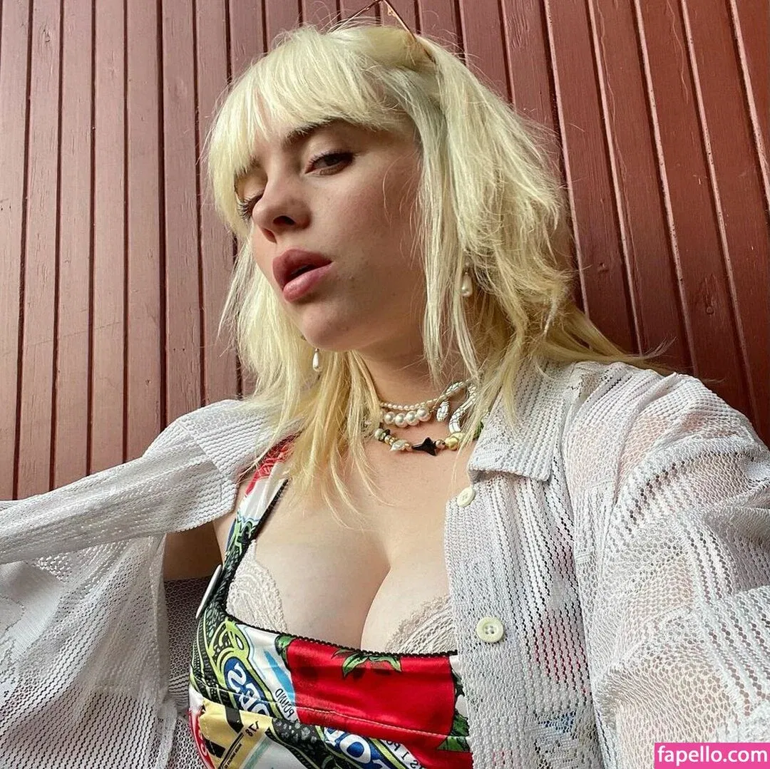 Billie Eilish Onlyfans Photo Gallery 