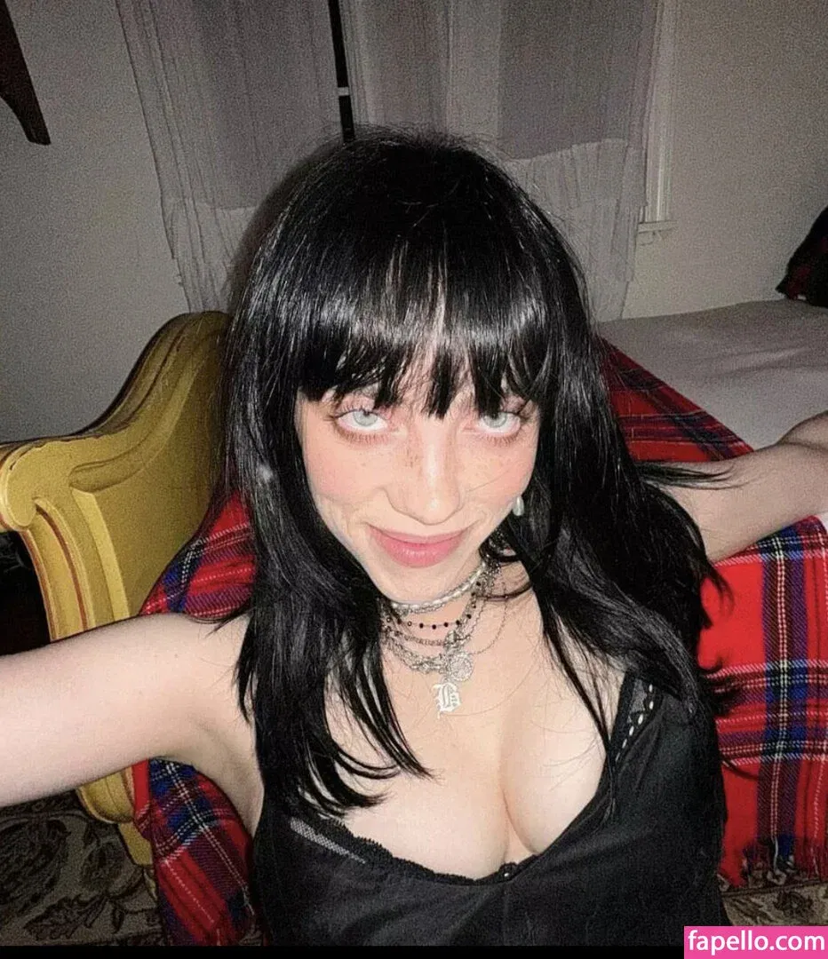 Billie Eilish Onlyfans Photo Gallery 