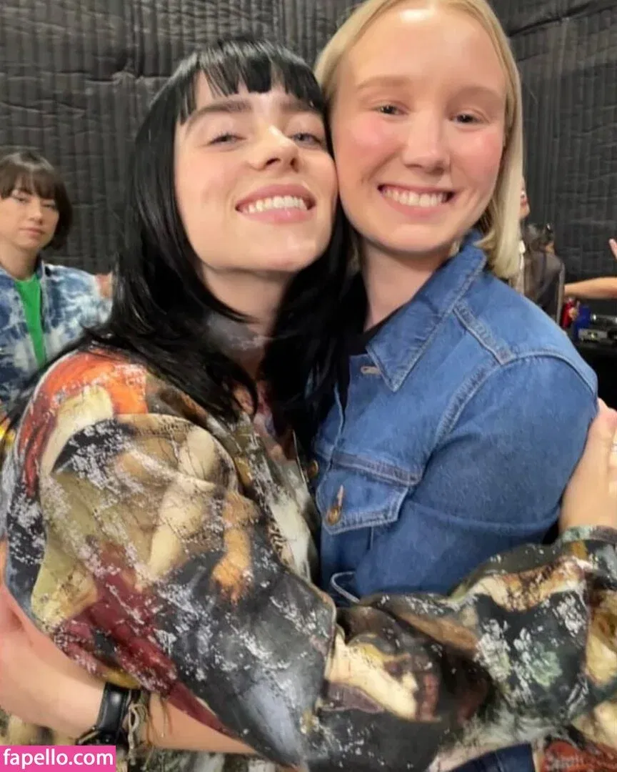 Billie Eilish Onlyfans Photo Gallery 
