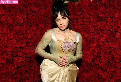 Billie Eilish Onlyfans Photo Gallery 