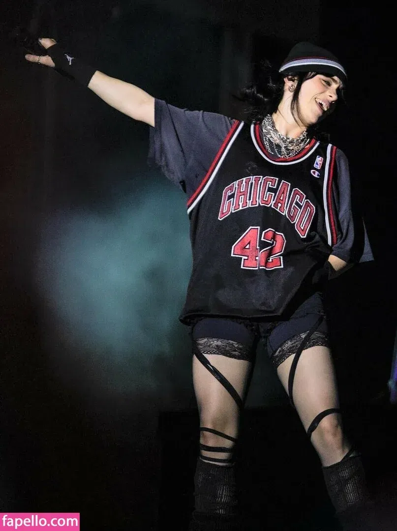 Billie Eilish Onlyfans Photo Gallery 