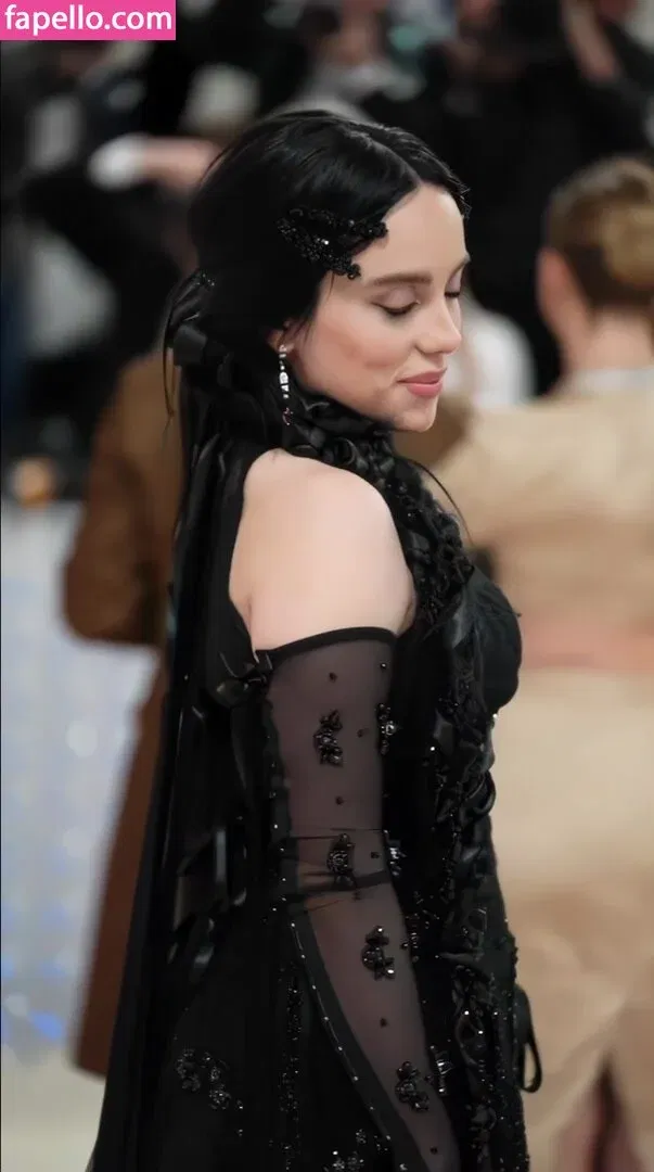 Billie Eilish Onlyfans Photo Gallery 