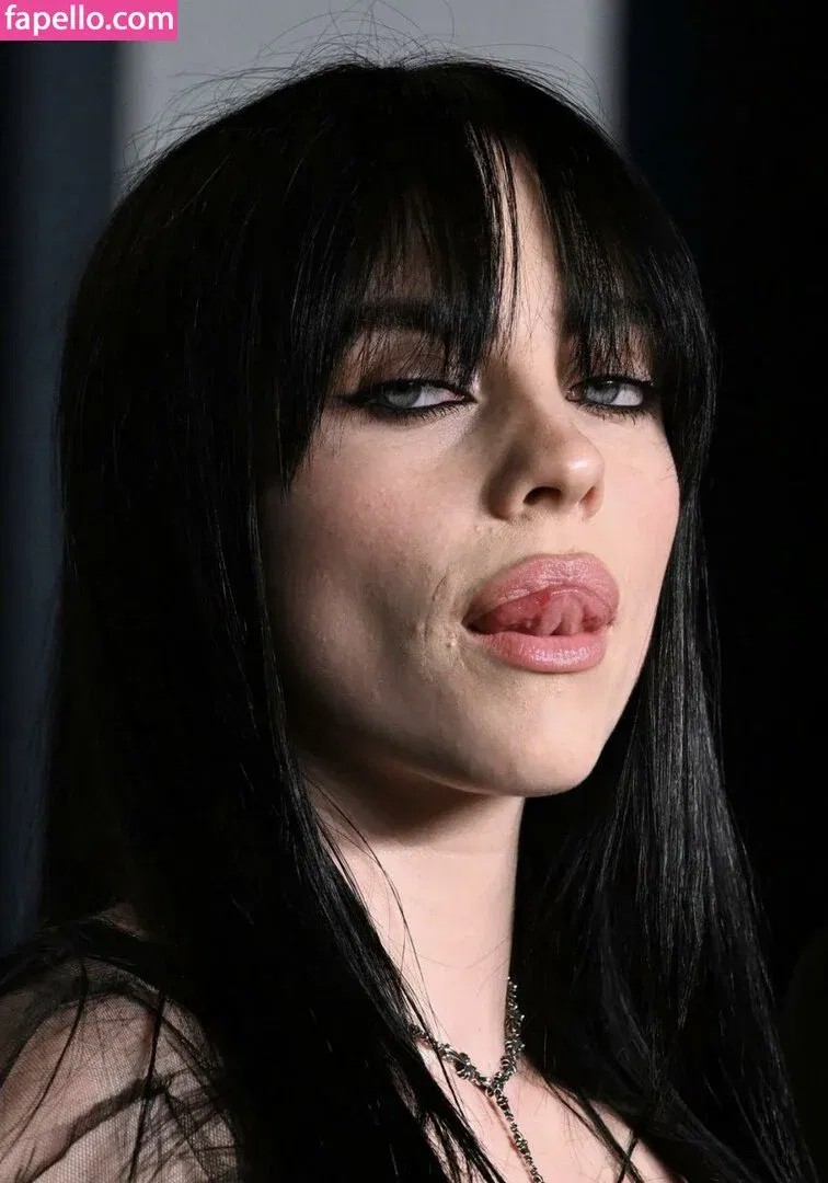 Billie Eilish Onlyfans Photo Gallery 