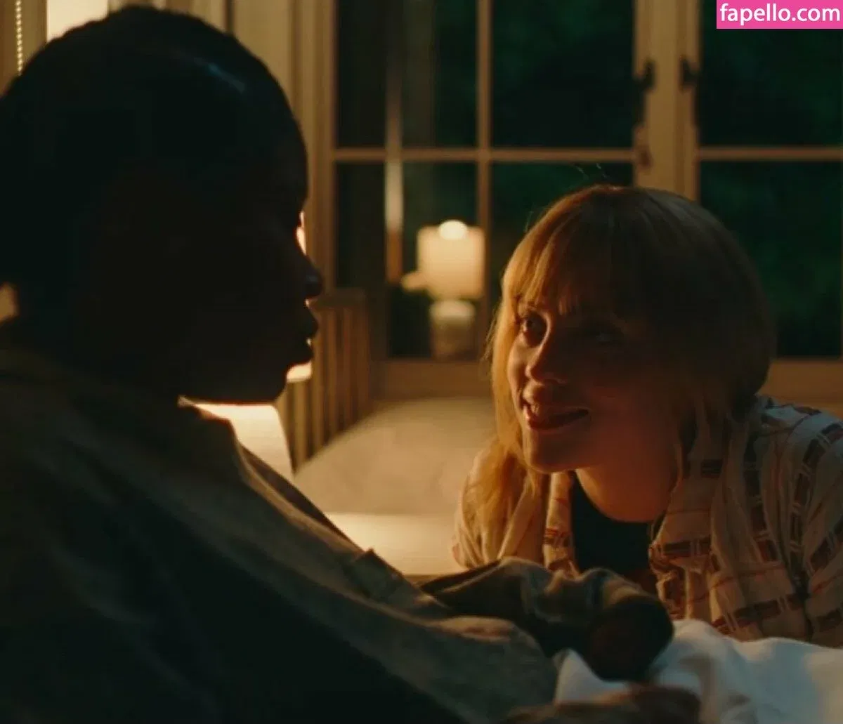 Billie Eilish Onlyfans Photo Gallery 