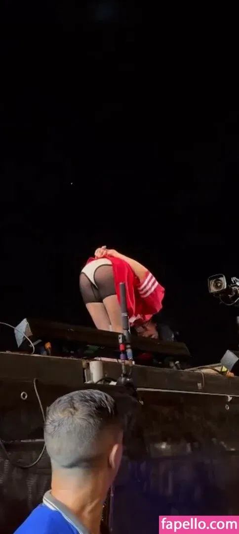 Billie Eilish Onlyfans Photo Gallery 