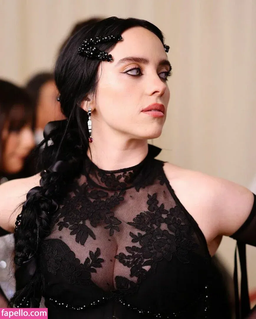 Billie Eilish Onlyfans Photo Gallery 