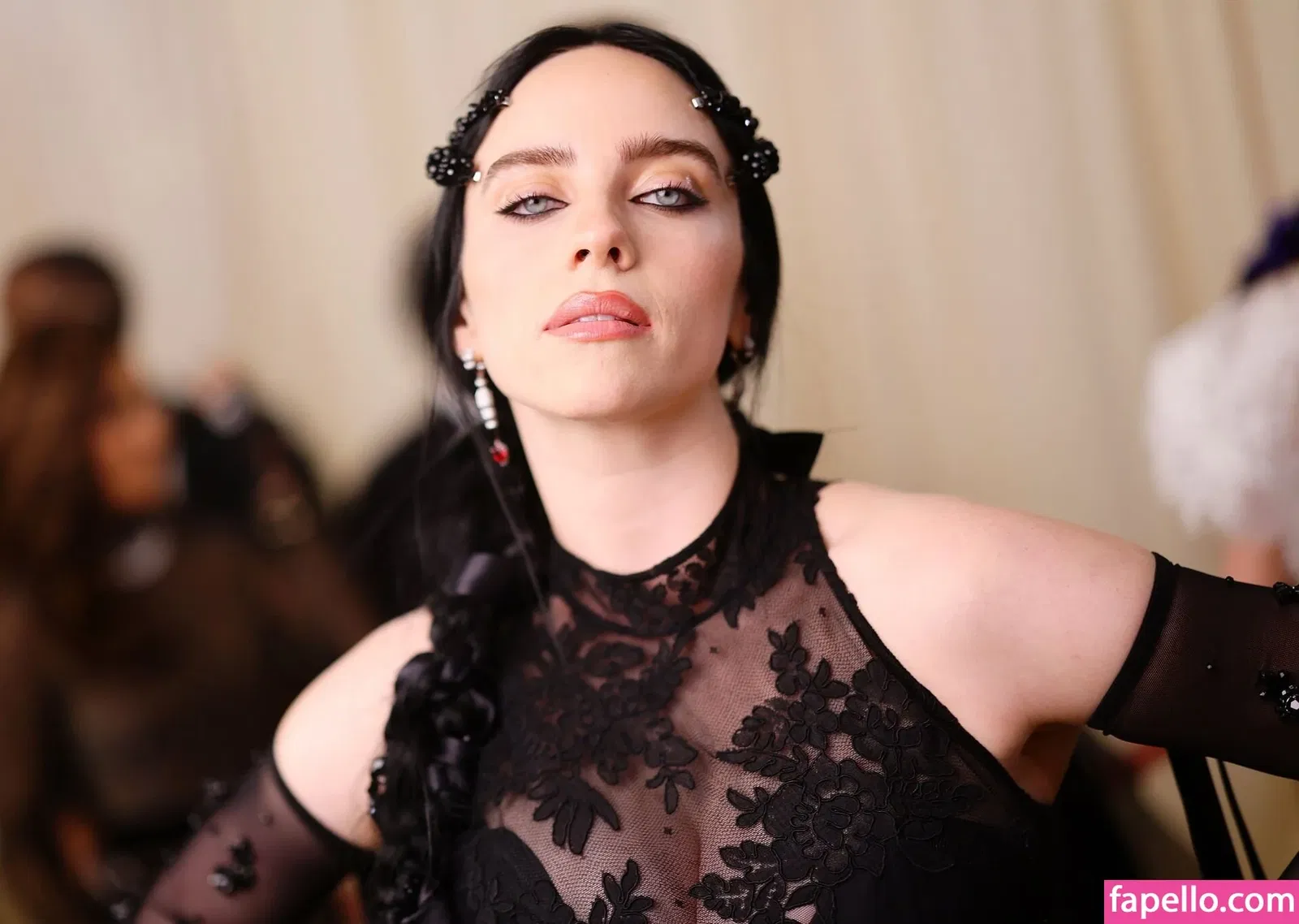 Billie Eilish Onlyfans Photo Gallery 