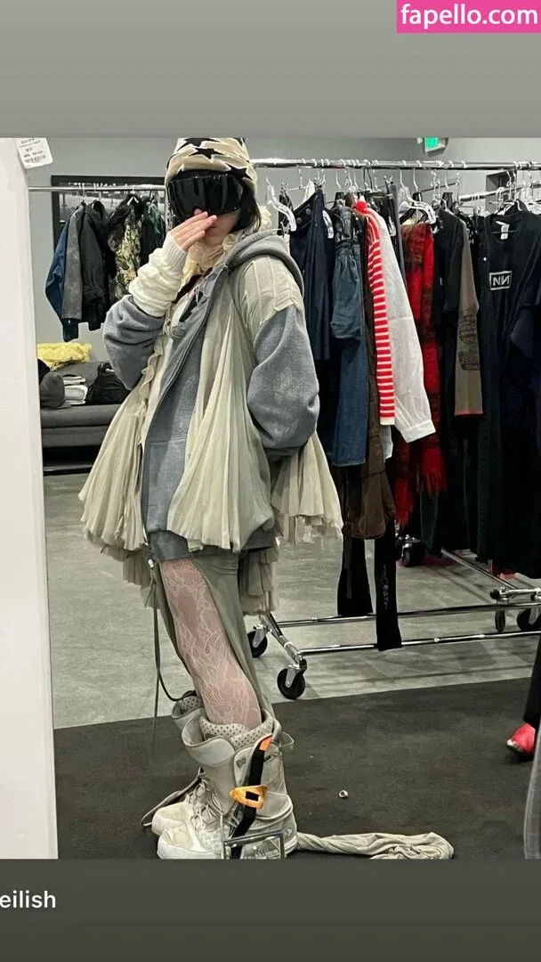 Billie Eilish Onlyfans Photo Gallery 