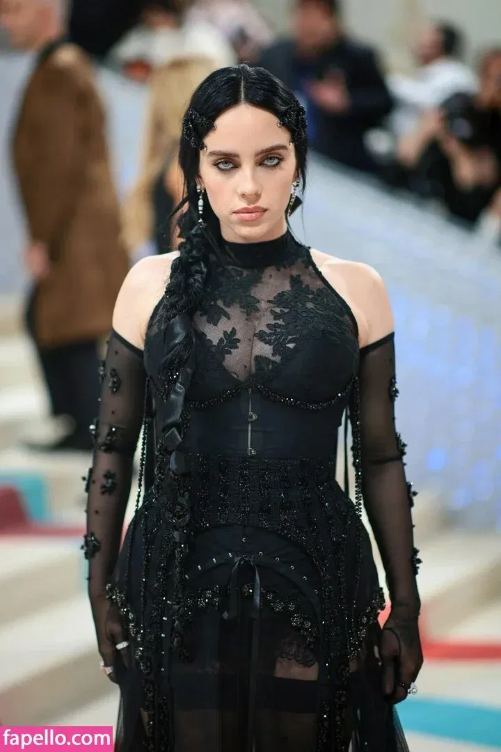 Billie Eilish Onlyfans Photo Gallery 