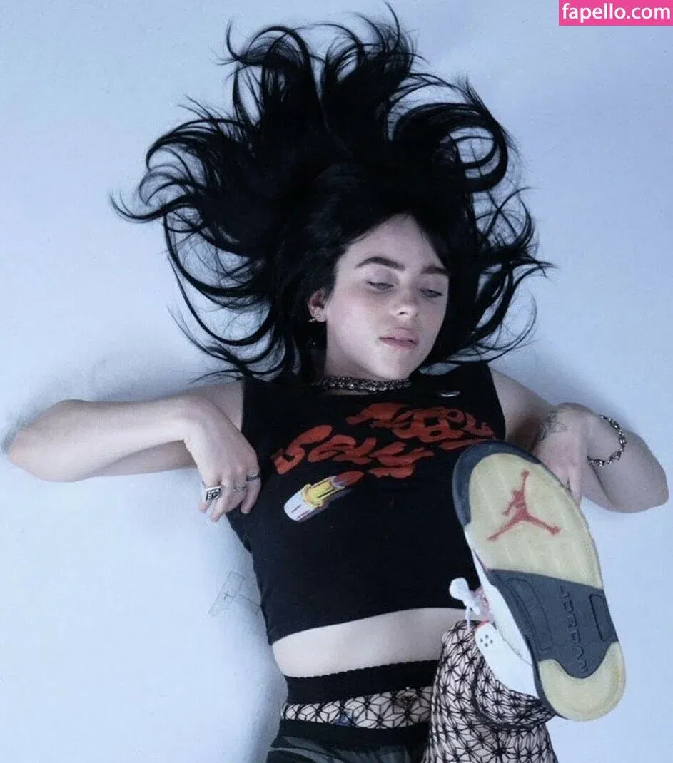 Billie Eilish Onlyfans Photo Gallery 