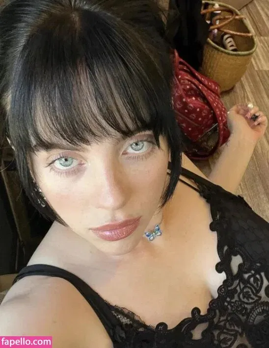 Billie Eilish Onlyfans Photo Gallery 
