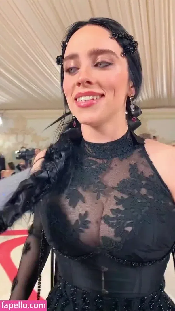 Billie Eilish Onlyfans Photo Gallery 