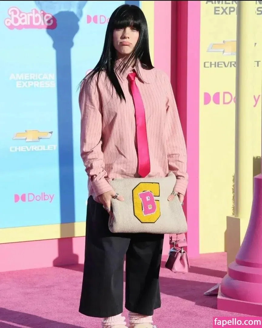Billie Eilish Onlyfans Photo Gallery 