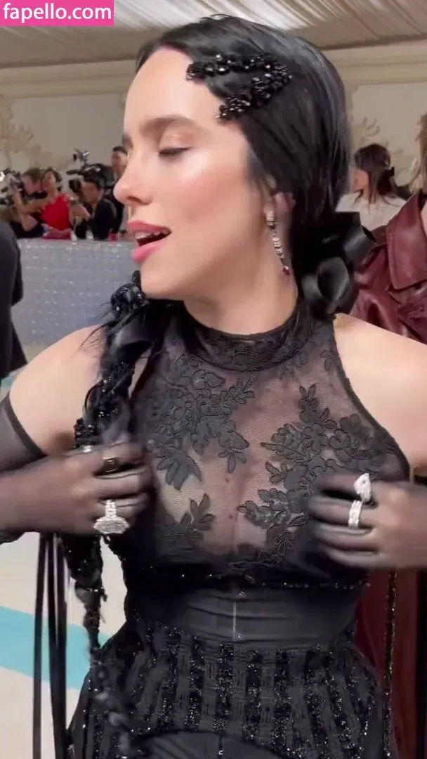 Billie Eilish Onlyfans Photo Gallery 