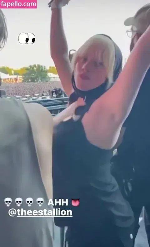 Billie Eilish Onlyfans Photo Gallery 