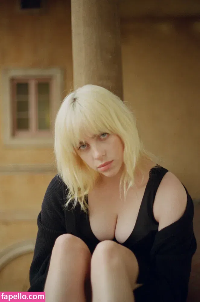 Billie Eilish Onlyfans Photo Gallery 