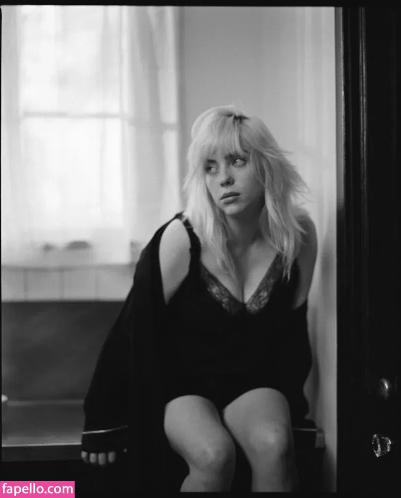 Billie Eilish Onlyfans Photo Gallery 