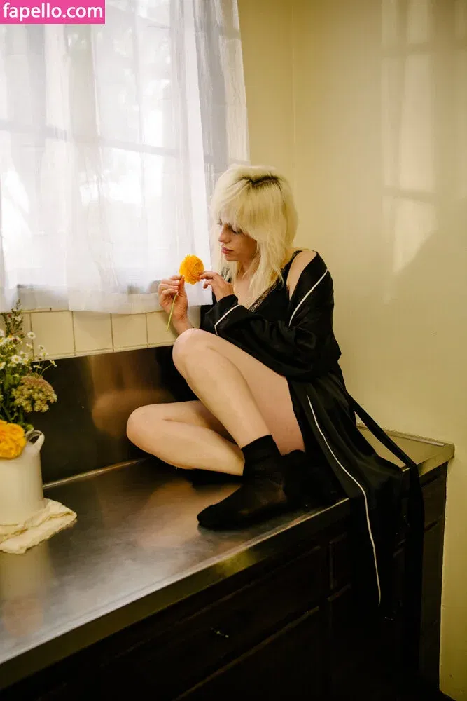 Billie Eilish Onlyfans Photo Gallery 