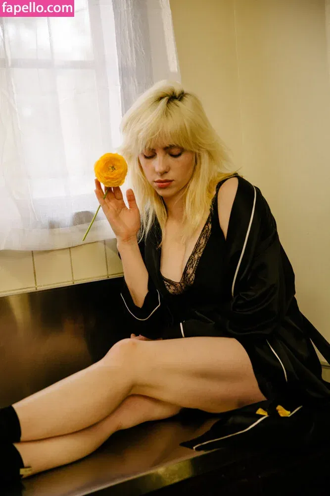 Billie Eilish Onlyfans Photo Gallery 