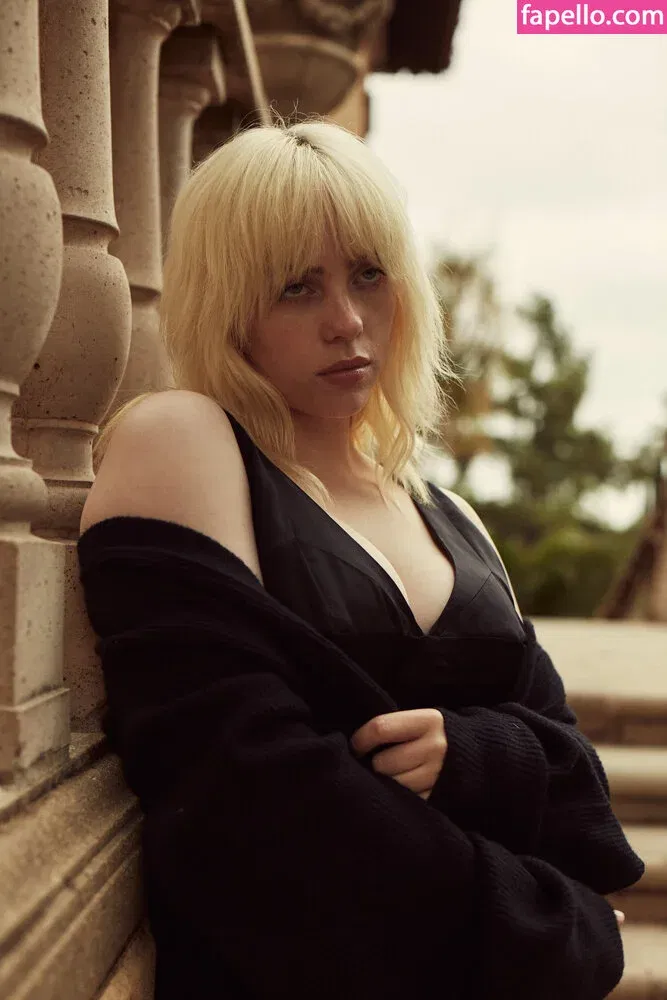 Billie Eilish Onlyfans Photo Gallery 
